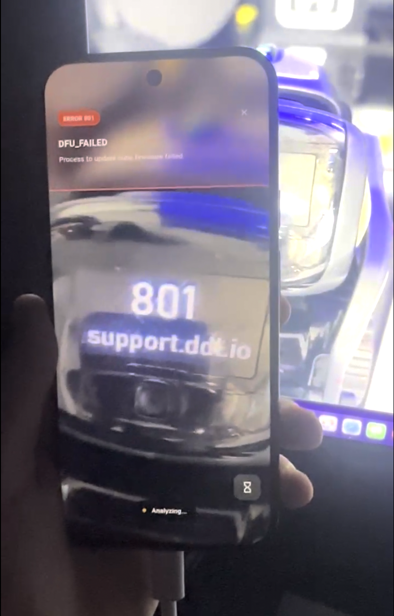 VecErrCam, an app that scans an error code from vector's face and gives you a description, because i could never remember the error codes
